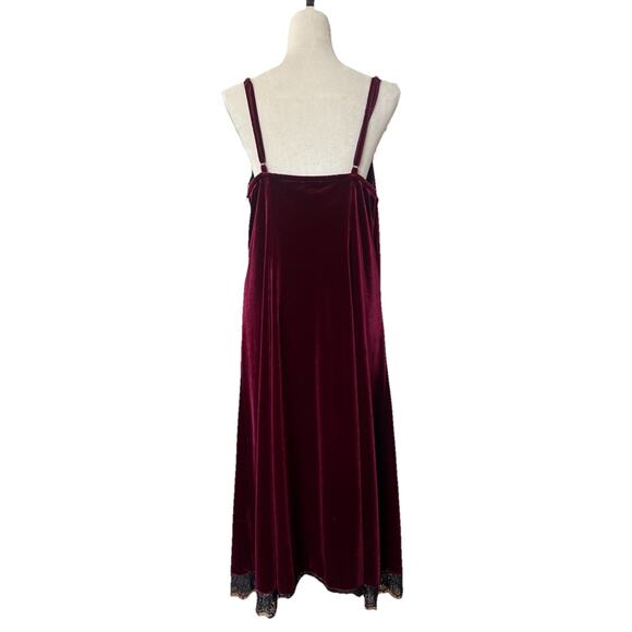 Cosmic Aura Slip Dress Womens 1X Burgundy Velvet Adjustable Straps Lace Hem Goth - Picture 6 of 12